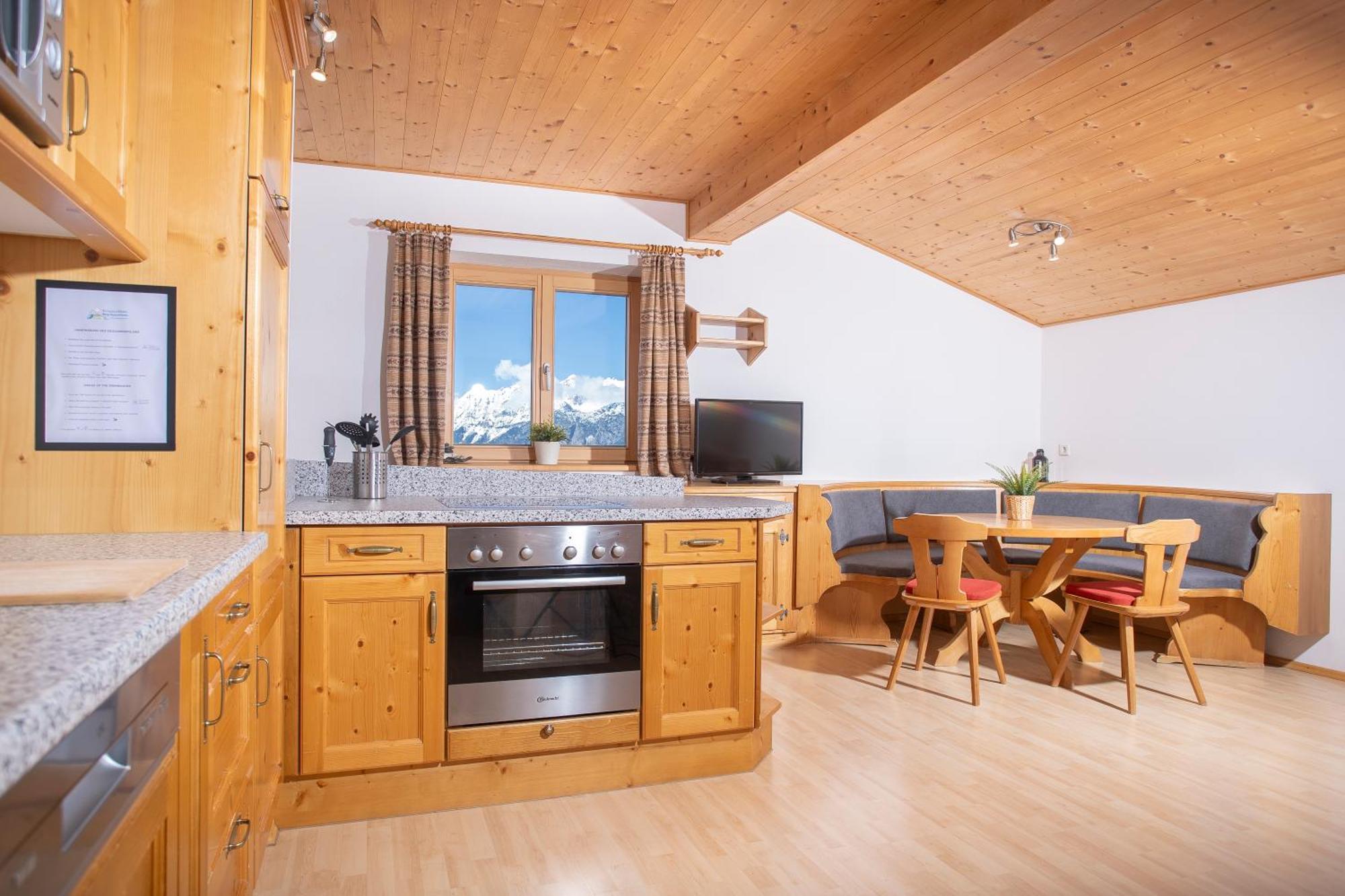Alpenrelax Krepperhuette Hotel Volders Exterior photo