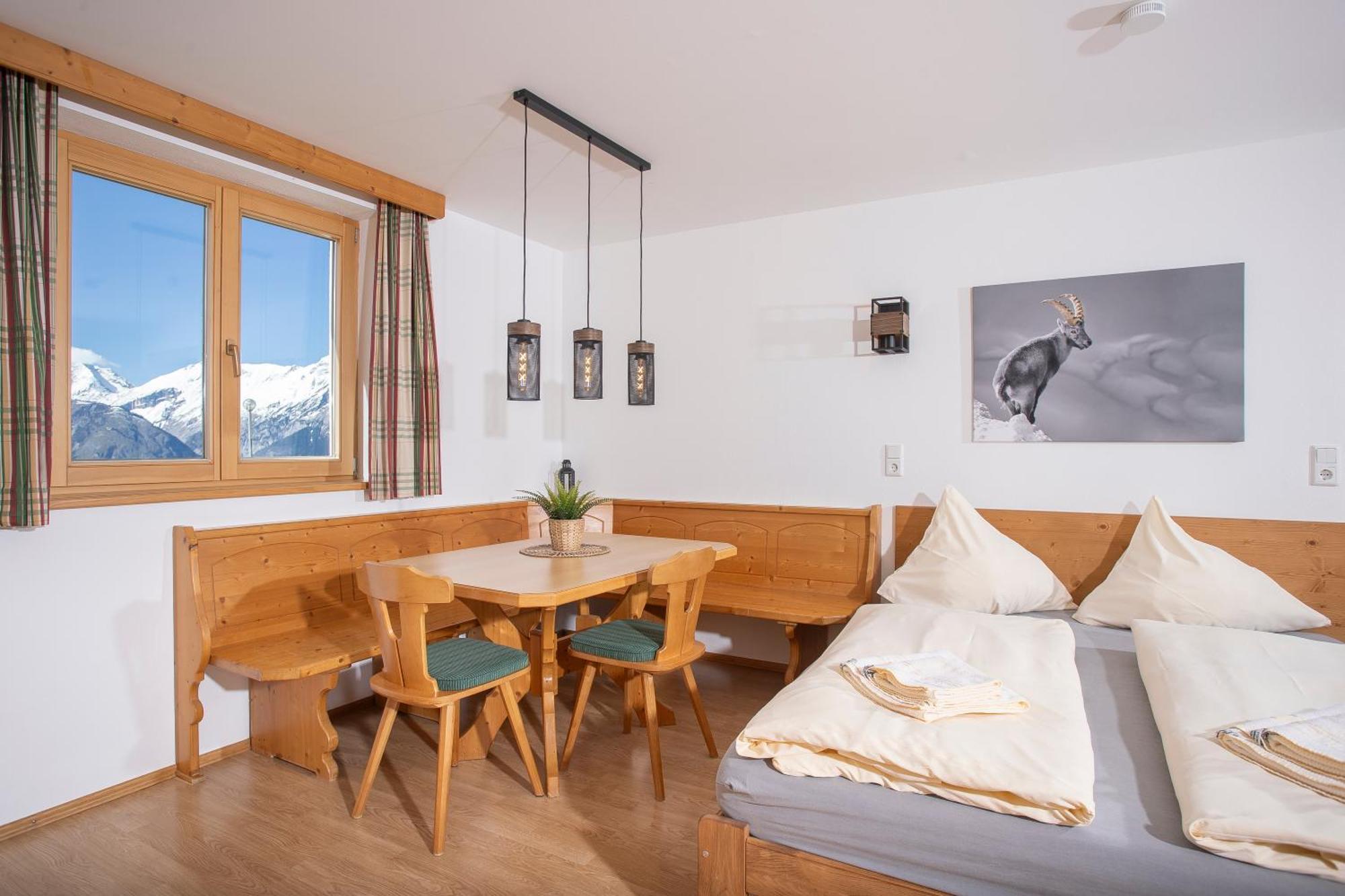 Alpenrelax Krepperhuette Hotel Volders Exterior photo