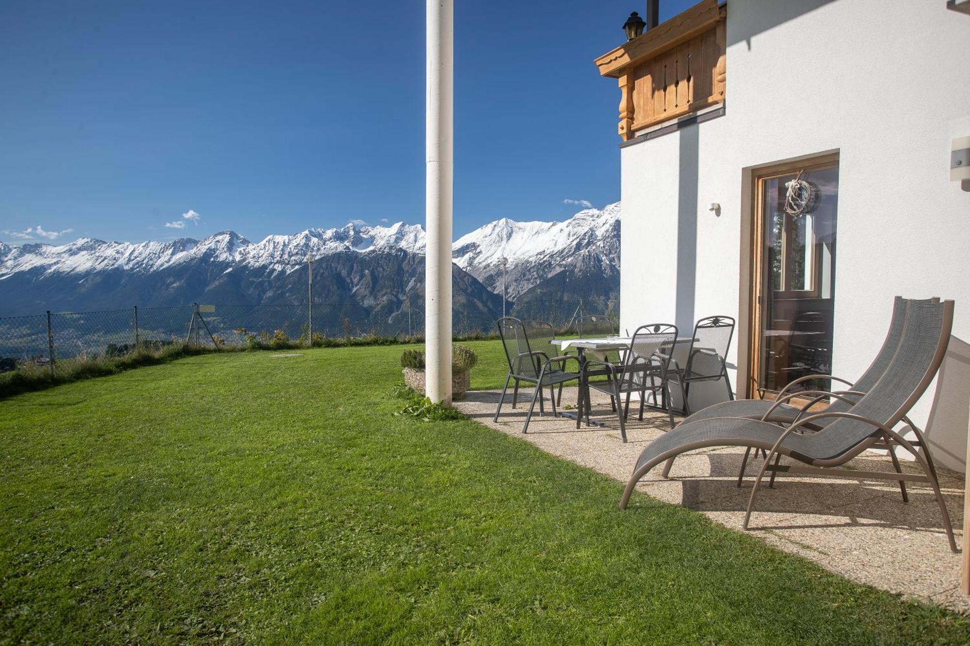 Alpenrelax Krepperhuette Hotel Volders Exterior photo