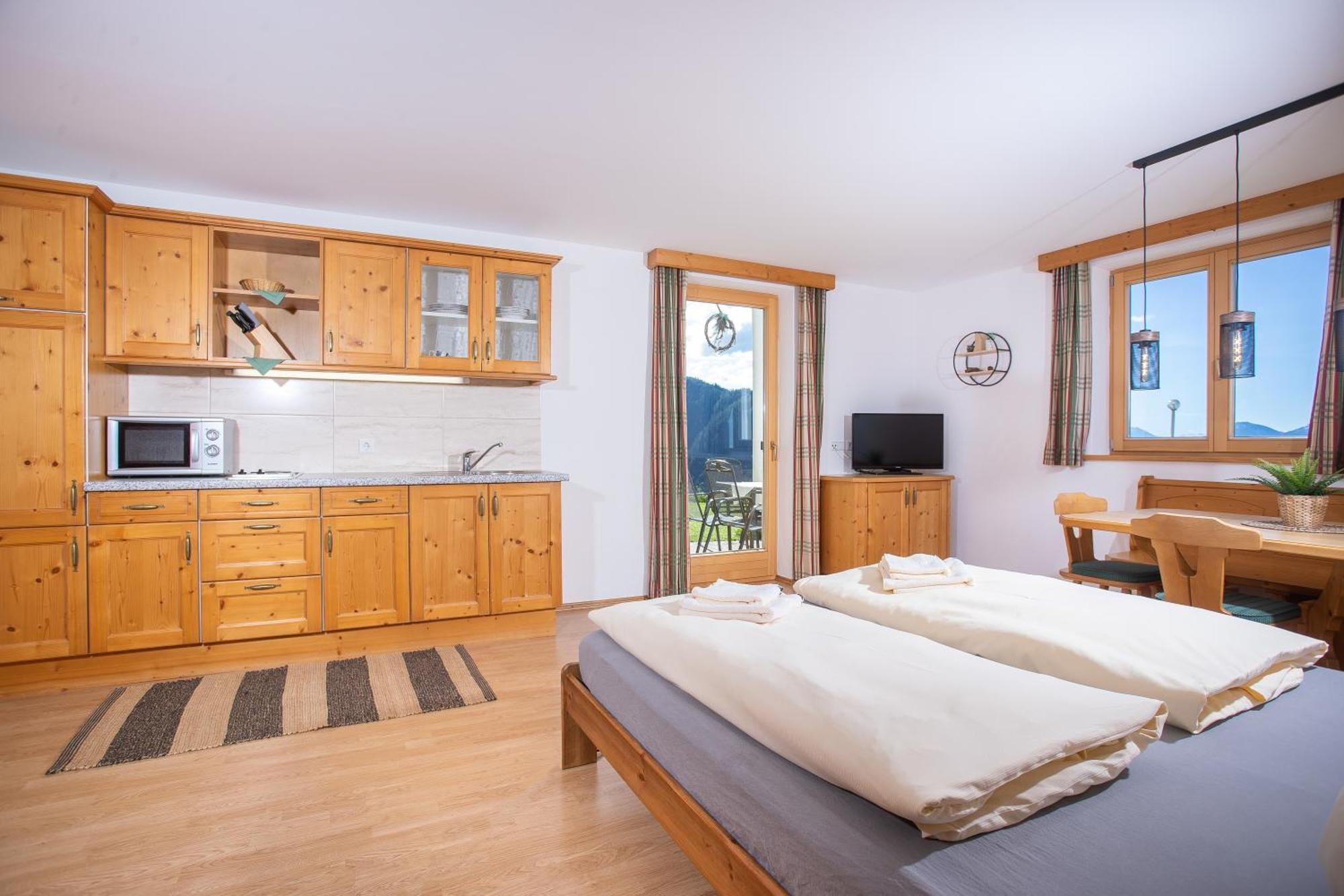 Alpenrelax Krepperhuette Hotel Volders Exterior photo