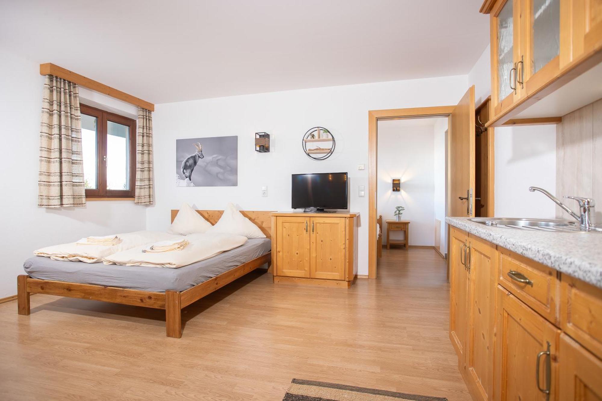 Alpenrelax Krepperhuette Hotel Volders Exterior photo